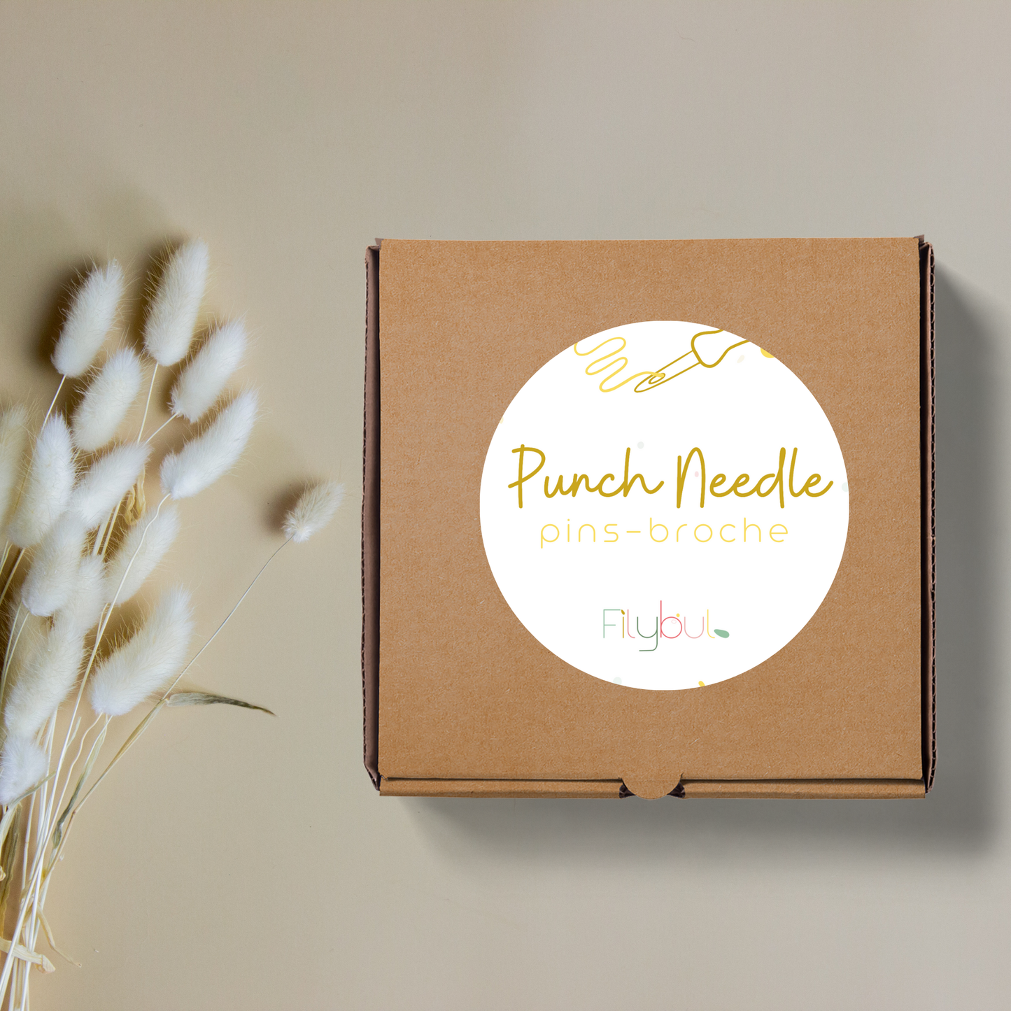 boite creative filybul punchneedle pins broche
