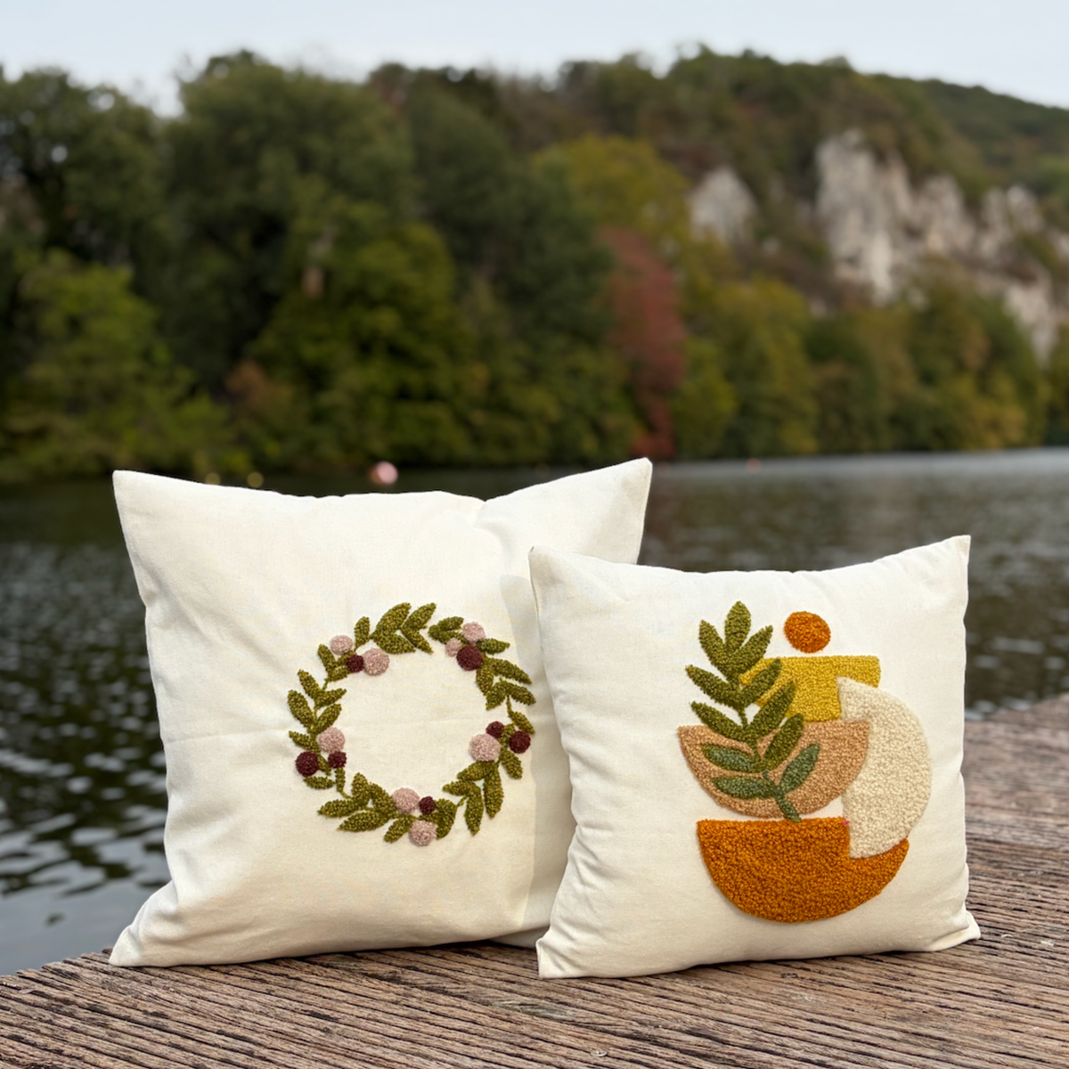 Boîte créative — Punch Needle : housse de coussin texturée
