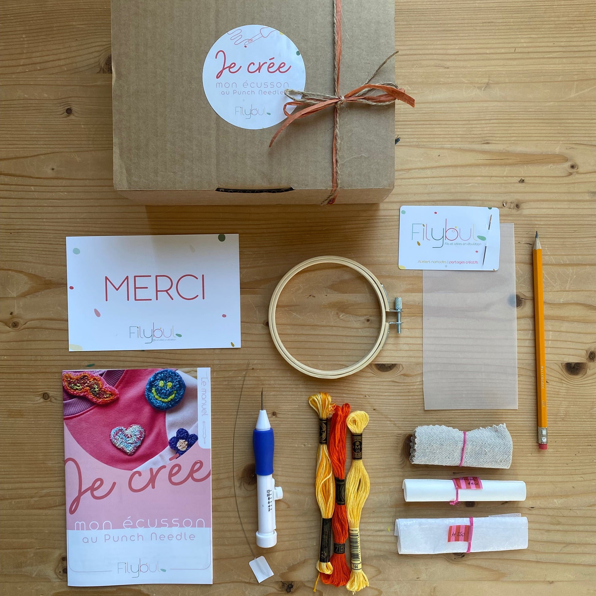 filybul-boitecreative-ecusson-punchneedle-materiel-couleur