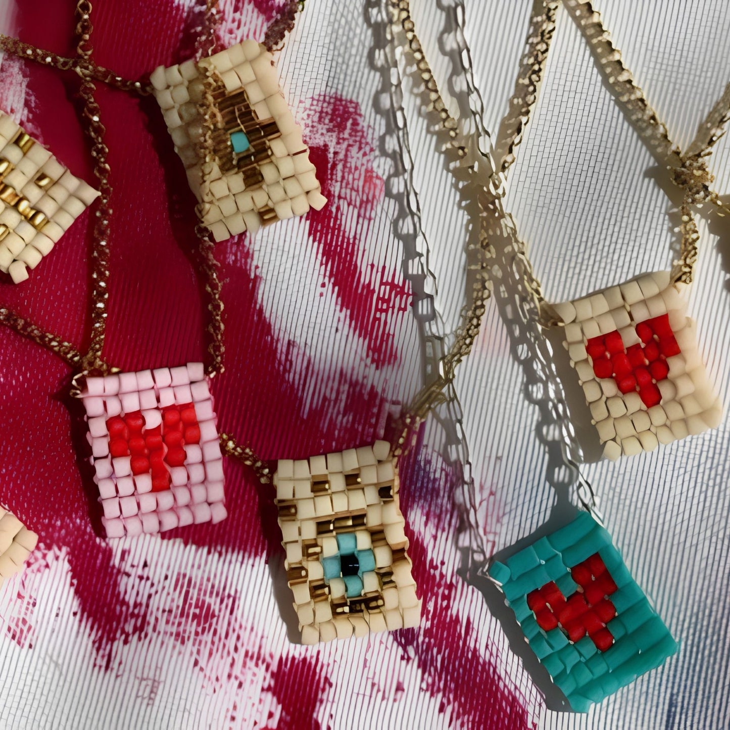 filybul_atelier_tissage_de_perles_pendentif_eghezee_aimee_kids_visuel