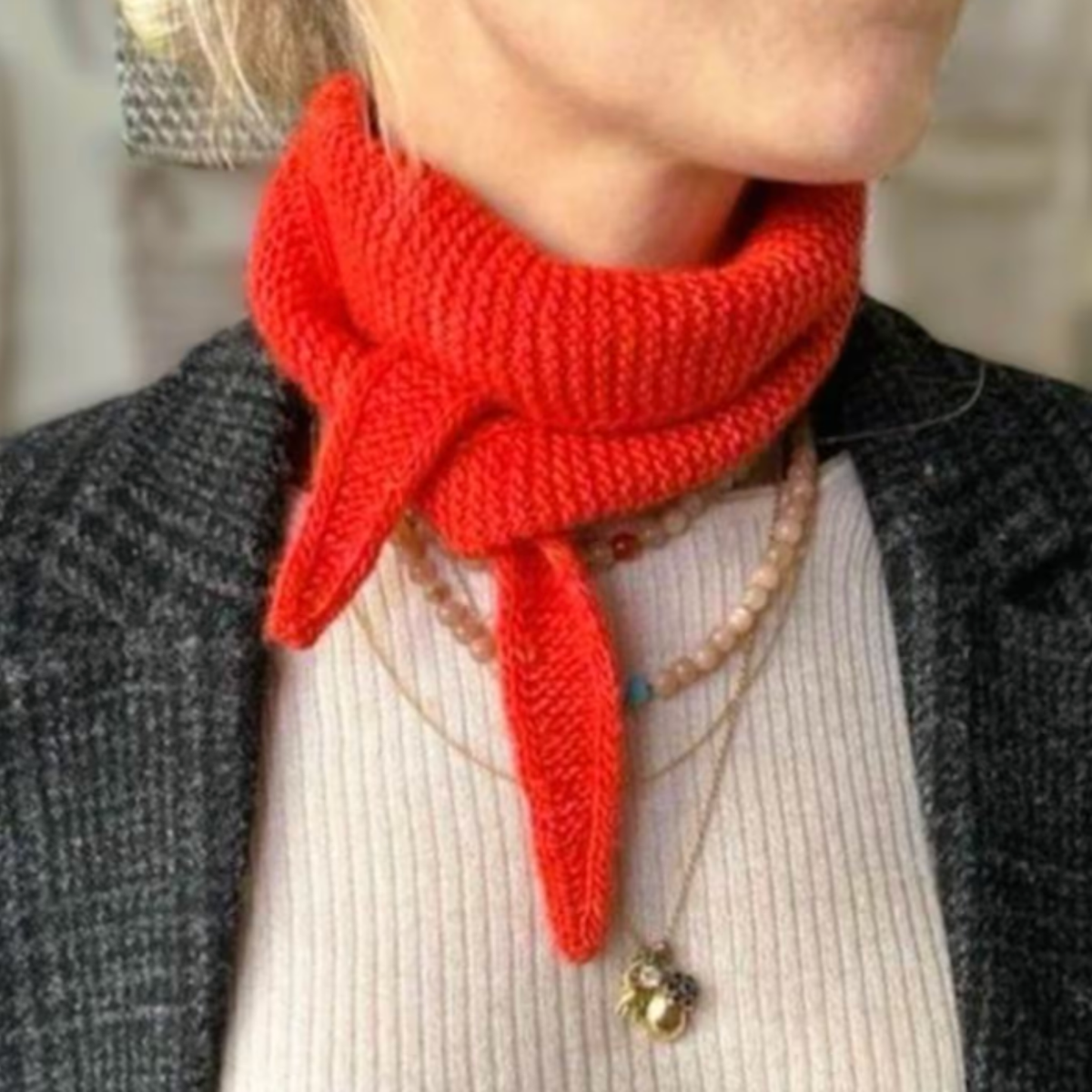 filybul_atelier_tricot_foulard_laine_jambes_visuel
